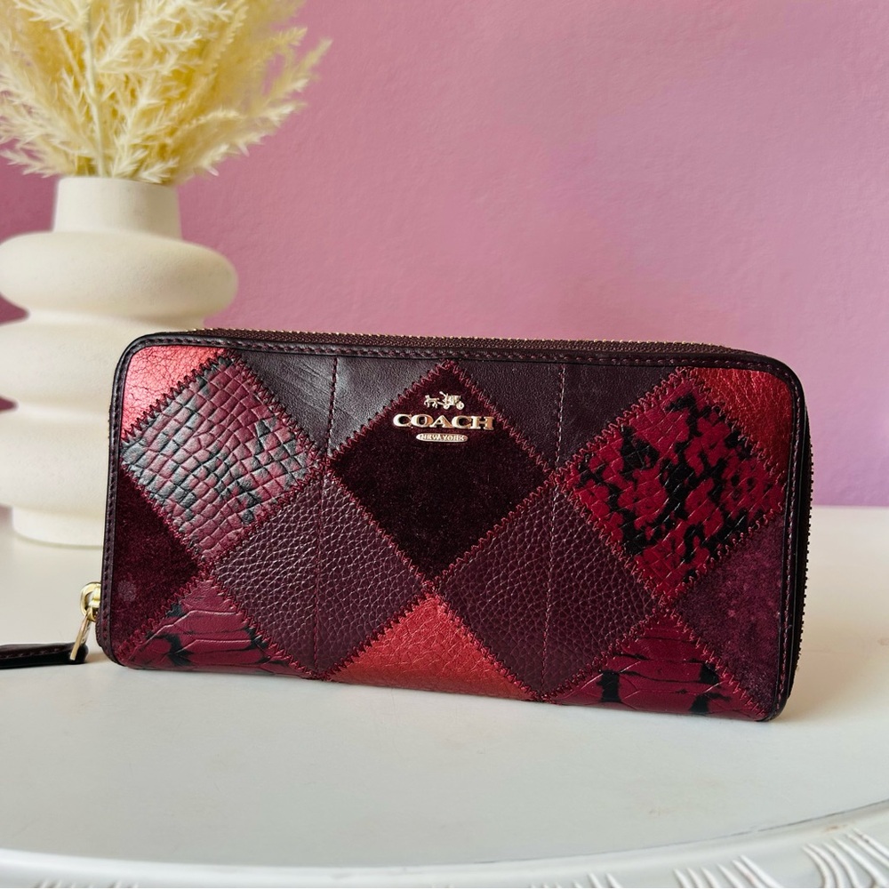 Coach Patchwork Wallet - Picture 1 of 7